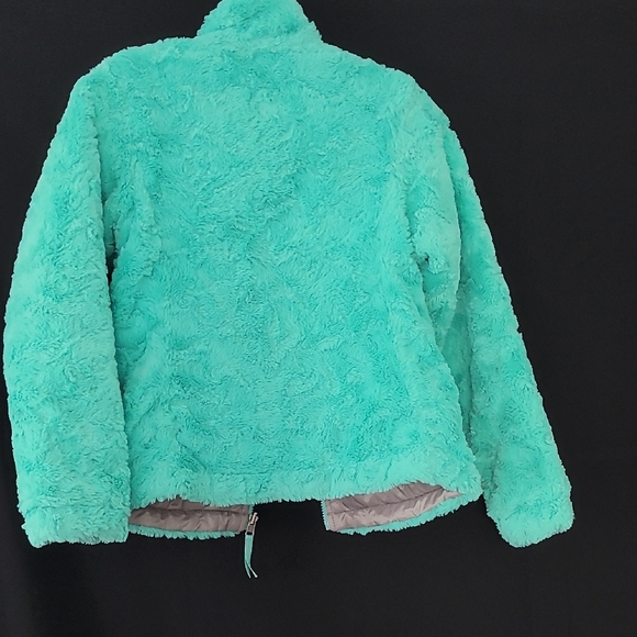 The North Face Girls Reversible Light Gray Puffer with Aqua Trim - Picture 6 of 7